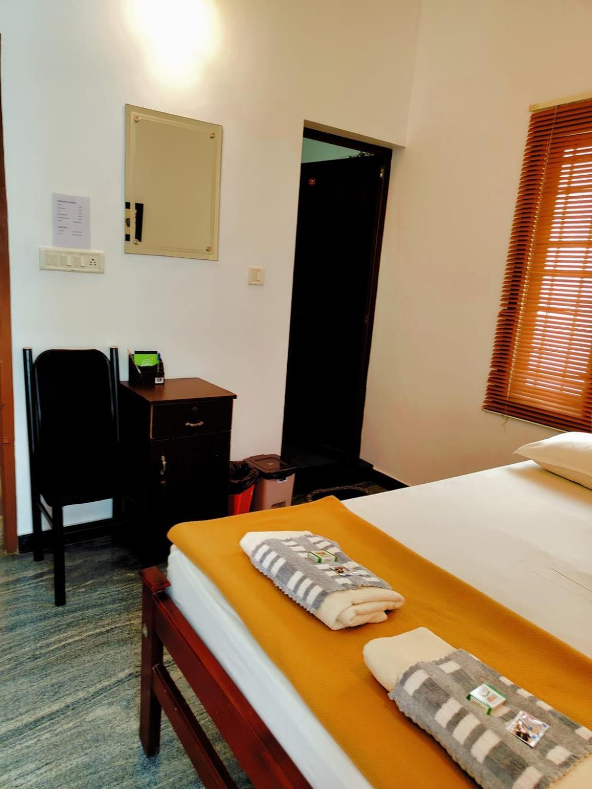 Janatha Homestay Kochi ภายนอก รูปภาพ