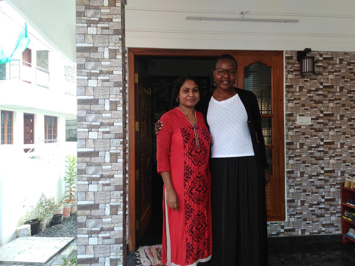 Janatha Homestay Kochi ภายนอก รูปภาพ